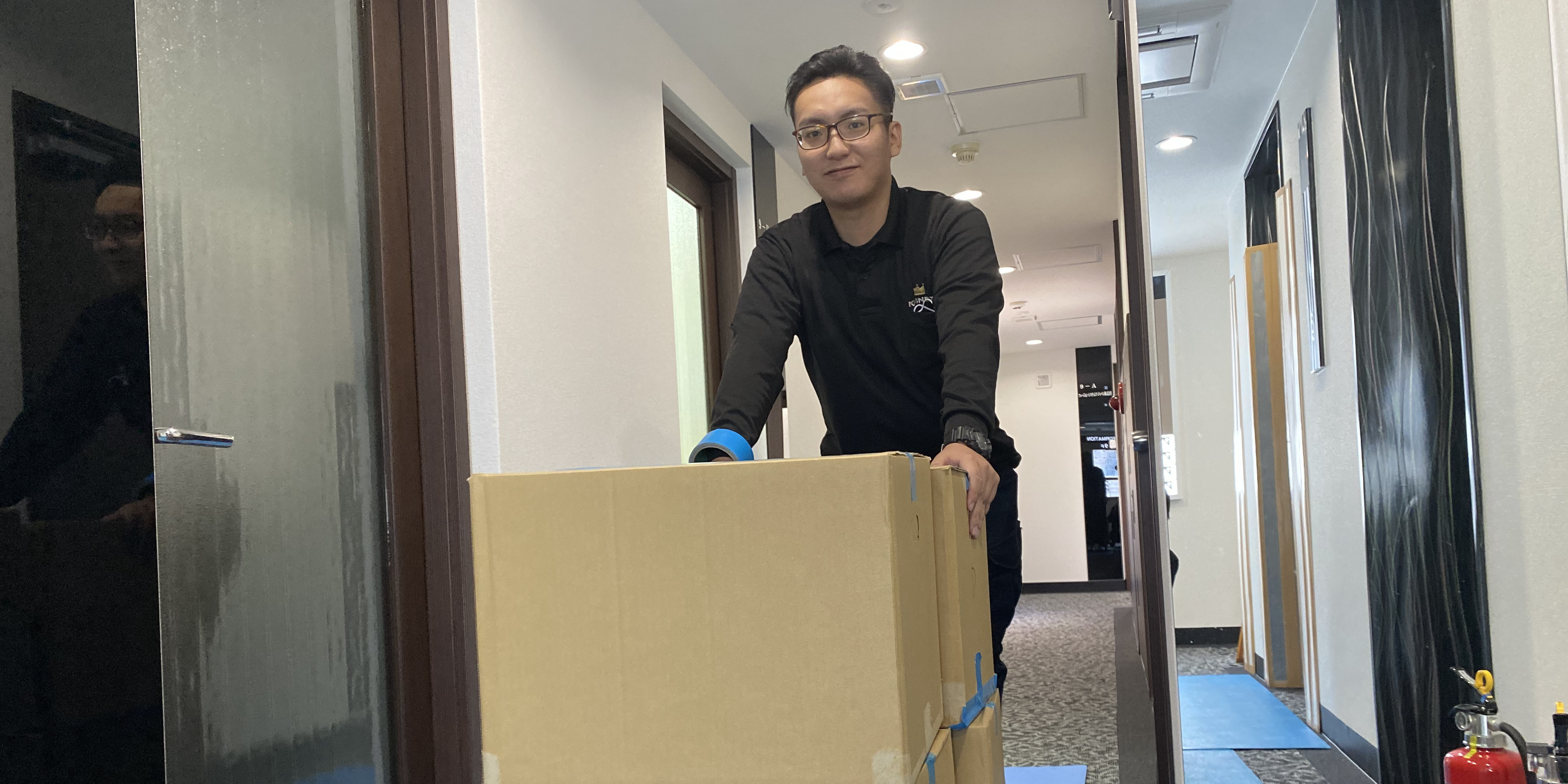 キングネクストの会社員男性